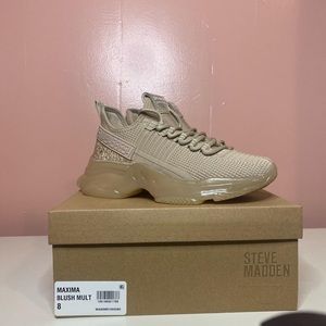 STEVE MADDEN MAXIMA BLUSH MULTI